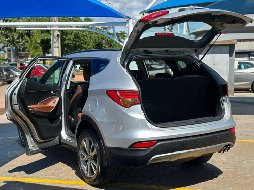 Hyundai Santa Fe 3.3 Mpfi 4x4 V6 270cv Gasolina 4p Automatico