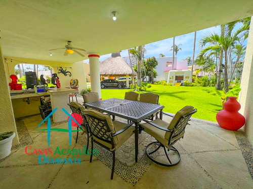Cad Son Vida Barbados 3. Hermosa Casa Con Terraza Con Barra Bar Y Salida A La Alberca Del Clúster