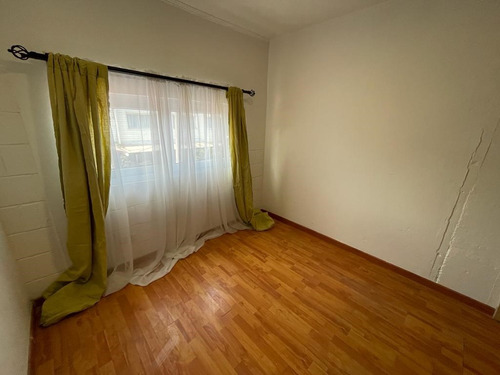 Casa Ampliada Y Regularizada Al Lado De Av. Gabriela