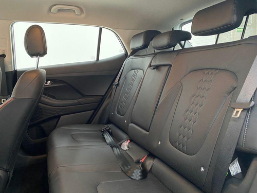 Imagen 7 de 9 de Hyundai Creta Turbo 2022