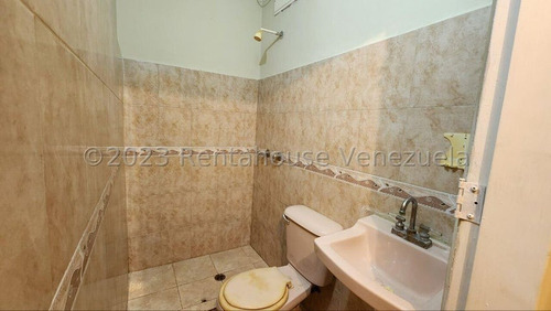 Imagen 20 de 30 de Casas Venta La Piedad Norte Prestigiosa Urbanización Con Vigilancia Privada Cabudare Lara