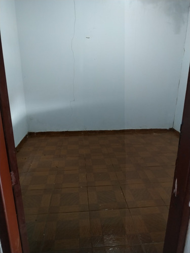 Imóvel Com 3 Construções Em Nerópolis Go