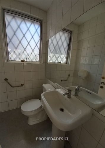 Imagen 15 de 21 de Oficina En Venta En Providencia/casa Ideal S. Profesionales