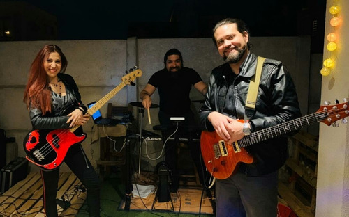 Imagen 5 de 7 de Música En Vivo Para Eventos - Banda De Rock - Karaoke Rock