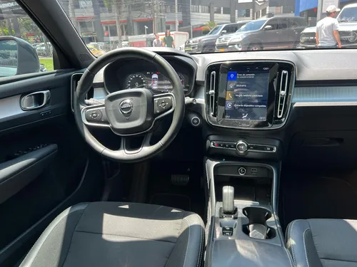 Volvo XC40 Momentum T4 2.0T At 4x2