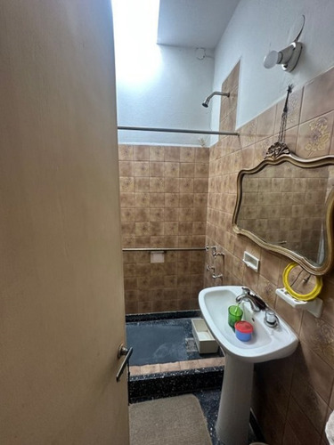 Casa En Alquiler A Pocas Cuadras De La Estacion De Ezeiza!! Cordoba 985