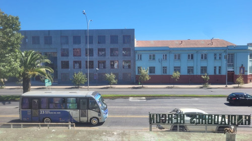 Bodega De 460 M2 Ubicada En Av. Carreras Concepción