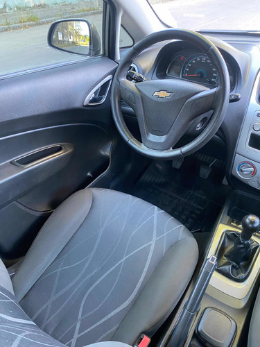 Imagen 10 de 15 de Chevrolet Sail 2016 1.4 Full