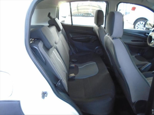 Imagem 10 de 14 de Fiat Uno 1.0 Firefly Way