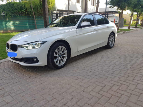 BMW Serie 3 2.0 320i Sedan Executive