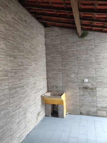 Casa 2 Quartos Com Garagem Para Alugar