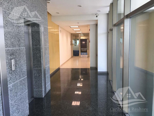 Oficina Comercial En  Renta  En Cancún Smz 2 Kny5226