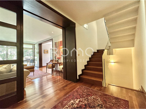 Triplex Con Jardín: Valle Escondido
