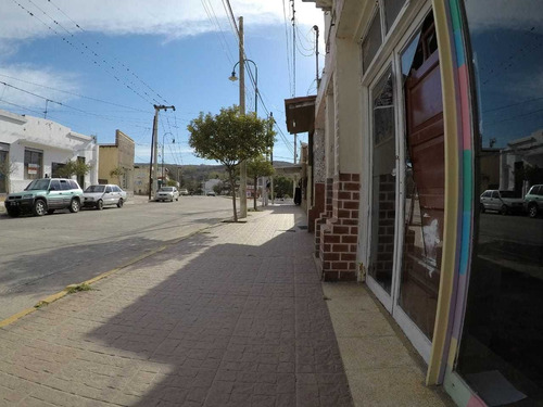 Imagen 4 de 5 de Venta Local Comercial Y Vivienda En Pleno Centro De Tanti