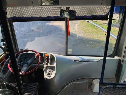 Colectivo Escolar Mercedes Benz 1315 2007 Titular