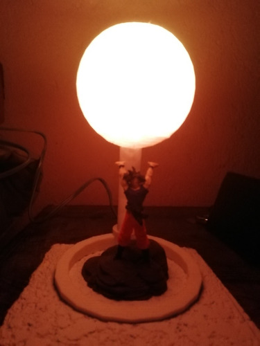 Lámpara De Goku