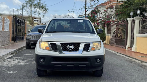 Nissan Frontier 2017  Americana 