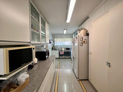 Departamento En Alquiler Av. Del Libertador - Palermo Chico