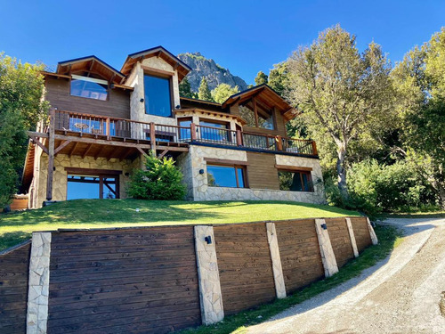 Gran Casa En Venta En Arelauquen, Bariloche