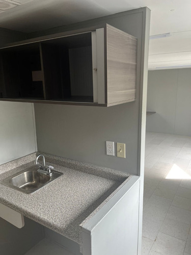 Renta Caseta Traila Remolque Camper Oficina Móvil C/ Wc P/10