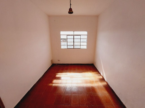 Imagem 14 de 16 de Casa Com 3 Cômodos, 1 Dormitório Para Alugar Por R$ 700/mês - Jardim Camargo Novo - São Paulo/sp - Ca0087