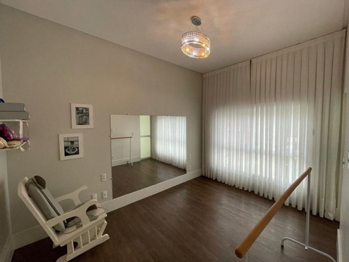 Imagem 20 de 24 de Av. Das Arapongas, 1265 - Ariribá, Balneário Camboriú. Casa À Venda No Condomínio Haras Rio Do Ouro, 570m², 4 Suítes, Piscina,churrasqueira E 4 Vagas - Ca0669