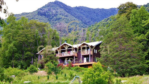 Hotel En Zona Turística