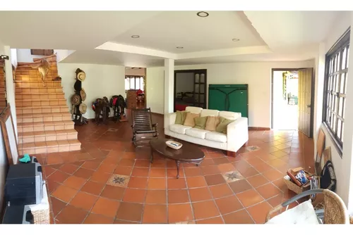 Finca Ganadera Lechera En Cachimbal- Vijes - Valle Del Cauca