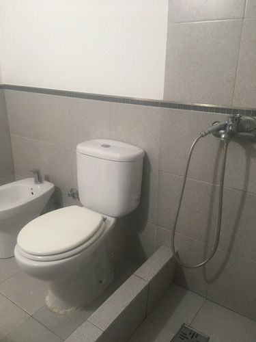 Imagen 13 de 25 de Departamento Venta 1 Amb. Divisible 53 Metros Cub.