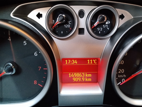 Imagen 9 de 13 de Ford Kuga 2012 2.5 Titanium At 4x4 L (ku05)