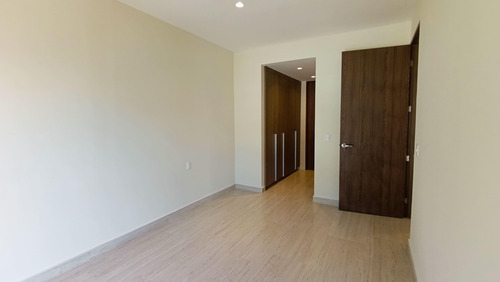 Departamento En Renta En Torre Zafiro, San Jerónimo, Monterrey