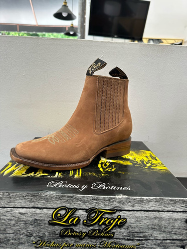 Botas De Hombre La Troje Modelo Cuadrado Ringle