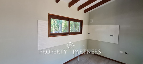 Imagen 4 de 30 de Cómoda Casa Con Una Vista Espectacular