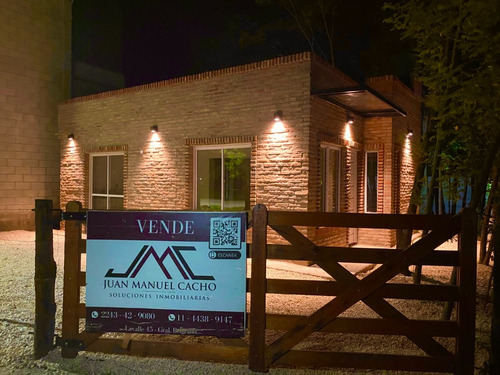 Hermosa Casa A Estrenar Terreno 10x22 En Esquina Barrio Poggio Gral Belgran