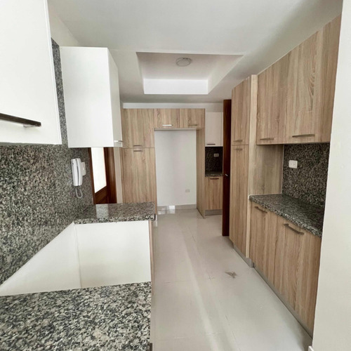 Se Alquila Apartamento De 2 Habitaciones En Naco