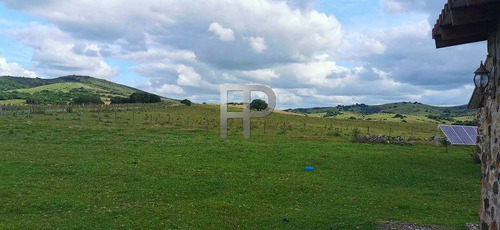 Imagen 3 de 13 de Chacra En Venta Aiguá 3 Dorm, 33 Has #1829