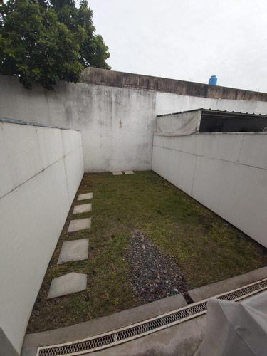 Duplex 3 Ambientes - Castelar Norte