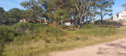 Terreno En Venta En El Centro De Punta Del Diablo