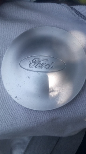 Tapa De Rin Para Ford Fiesta Para Rin 14 Mod. 2005-2006 (Usado)