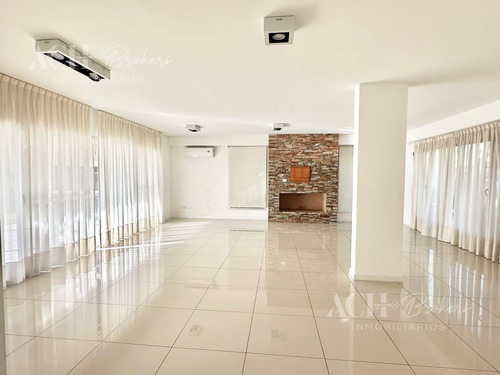 Casa En Venta En Los Alisos, Nordelta, Tigre