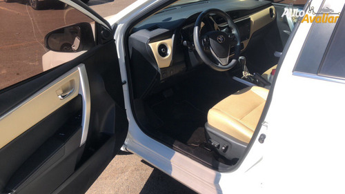 Imagem 4 de 6 de Toyota Corolla 2.0 Altis Multi-drive S (flex)