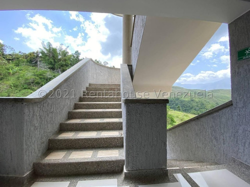 Imagen 28 de 30 de Apartamento_en_venta_en_caracas_en_la-lagunita-country-club_ Rah-22-9823 Orlando Figueira 04125535289/04242942992
