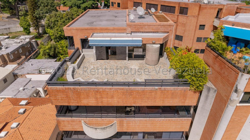 Ms: 24-645 En Venta Espectacular Pent-house En Altamira. A=810m2, 4h, 7b, 4p.