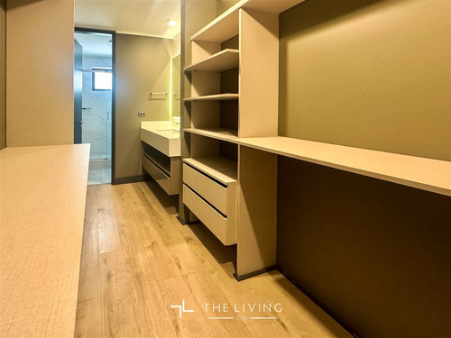 Departamento En Venta De 2 Dorm. En Vitacura