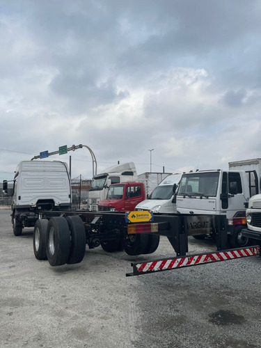 Imagem 2 de 8 de Atego 2430 Truck 6x2