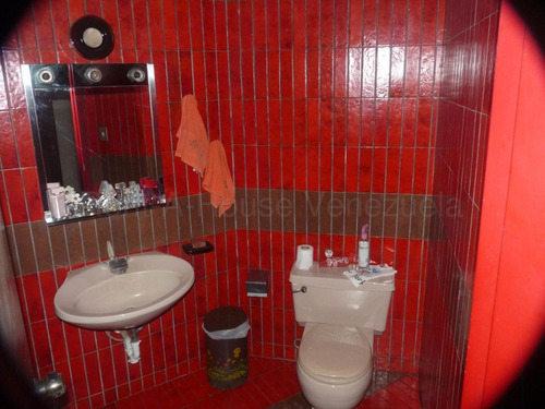 Imagen 15 de 19 de Prados Del Este Casa En Venta Cod. 20-8806 02129594482----04141469108 Rah Ccct