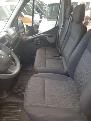 Master Executive 2018 Prata 60 Mil Km