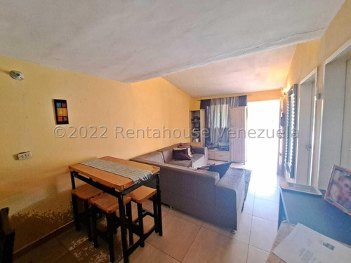 Imagen 9 de 30 de Casas En Venta En La Montañita Cabudare, Lara 22-25399 Romer Gonzalez Profesional Inmobiliario Renta House