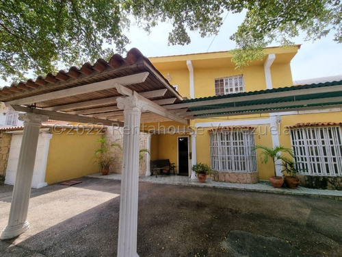 -- Casa En Venta En Los Libertadores Zona Este Mehilyn Pérez Vende  --