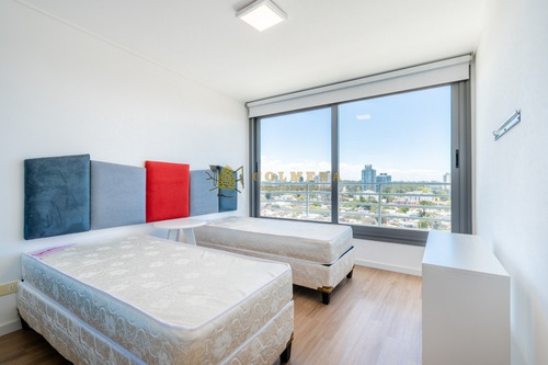 Excelente Apartamento De Dos Dormitorios Con Vista Al Mar En Venta Alexander Boulevard- Ref: 3683